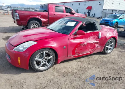 2007 Nissan 350Z Touring z USA, uszkodzony, nr VIN JN1BZ36A47M650133
